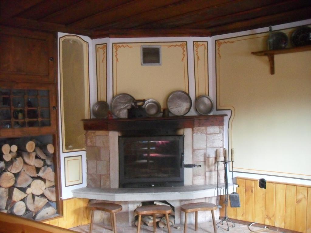 Hotel Borimechkova Kashta à Koprivchtitsa Extérieur photo