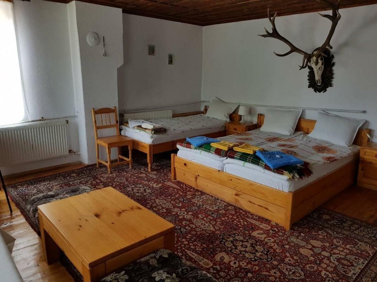 Hotel Borimechkova Kashta à Koprivchtitsa Extérieur photo
